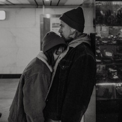 كيف تغيب وتروح وانت قطعه مني .