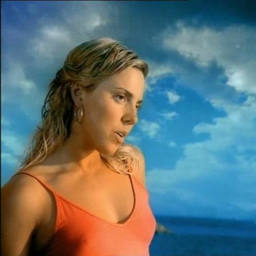 mel c - i turn to you (Идиот frenchcore mix)