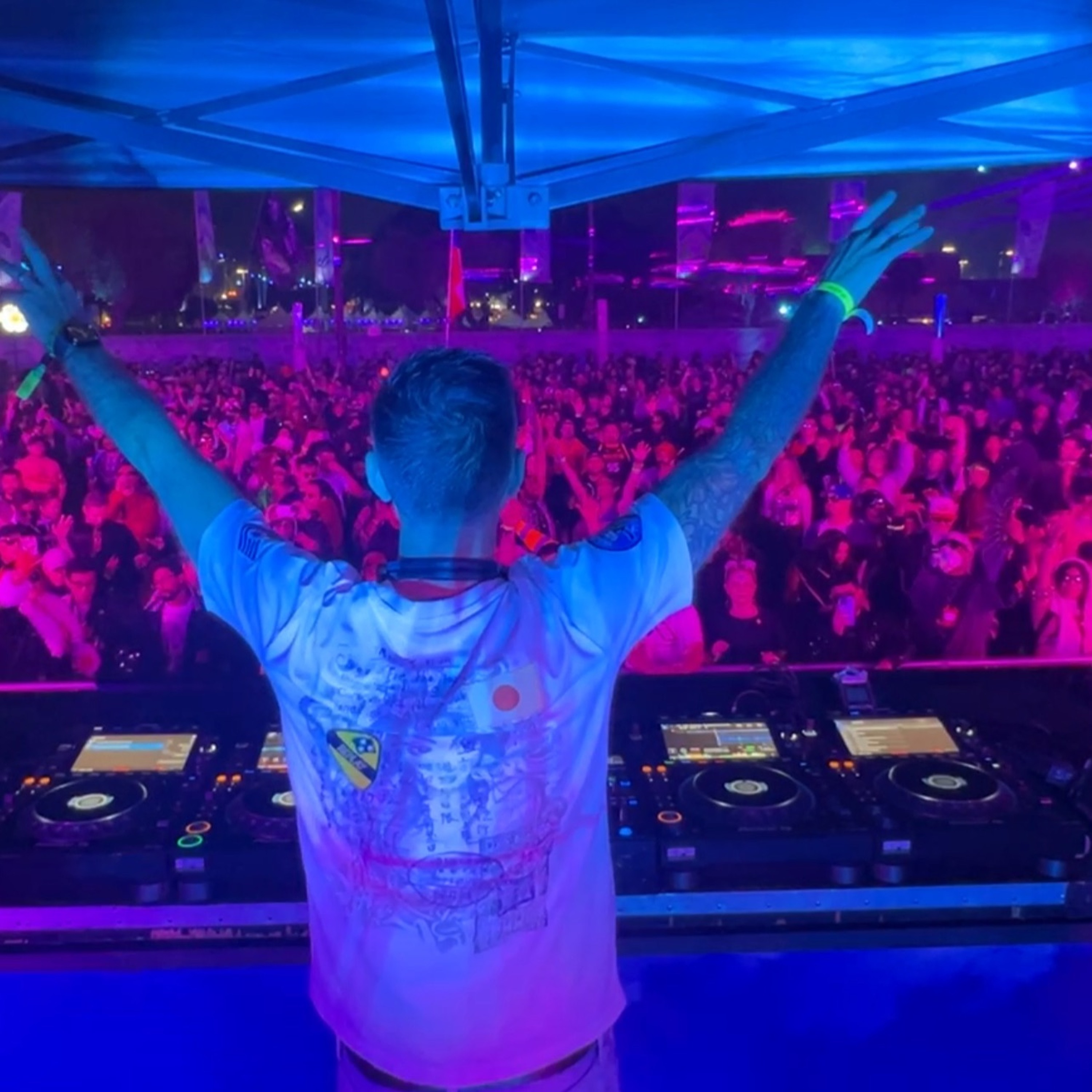 Sean Tyas pres. Degenerate Radio