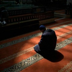 إليك إلهي رفعنا الأكف