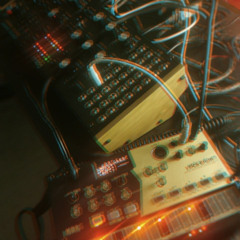 Moog Labyrinth + Korg volca drums improvisation set