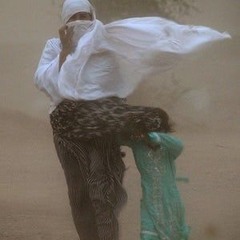 فاقدٍ سمعي هلاه ومرحبا به بلا سبايب، وواقفٍ صوتي على لحظة رحيله