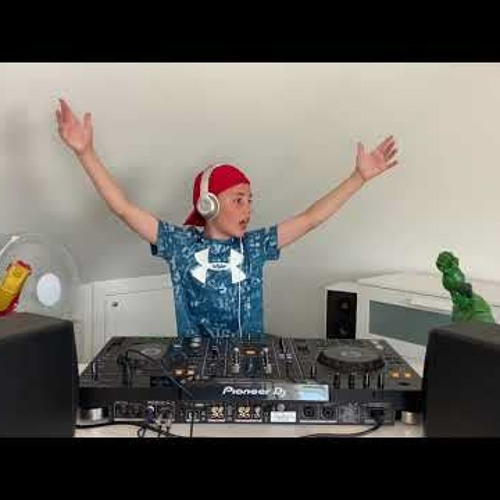 Cork Radio Techno Mix