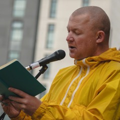 Roy - Dynamite & Feathers