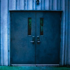 outside smoking wishing you were here (flyleaf tribute)