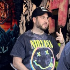 Wooli, Richard Finger-pls don’t take down my song-GUNFINGER SALUTE WOOLI BOOT (wooked on phil edit)