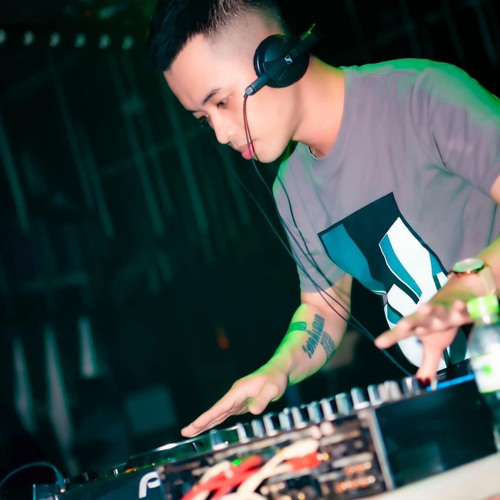 Short Dick Man - LiM x Kim Binh Remix .mp3