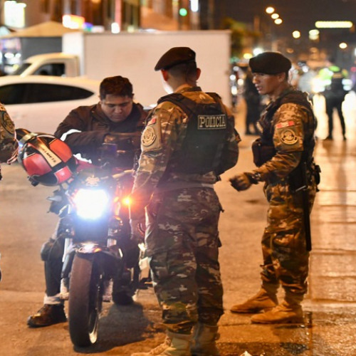 PNP usará sus armas en casos de flagrancia: promulgan ley que da precisiones