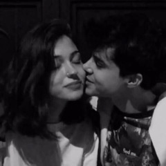 ماسألتو صاحب النظرة الخجولة ؟ كيف يسّهرني وله وجهٍ صبوح ؟