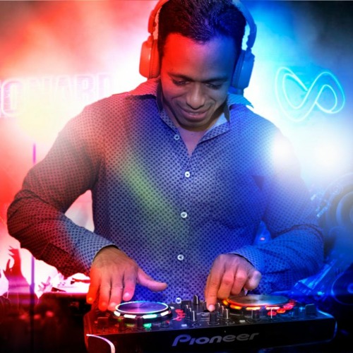 Listen to playlists featuring ELECTRO HOUSE MIX JUlIO 2022 ELECTRO