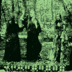 Tristwch Y Fenywod - Ferch Gyda'r Llygaid Du