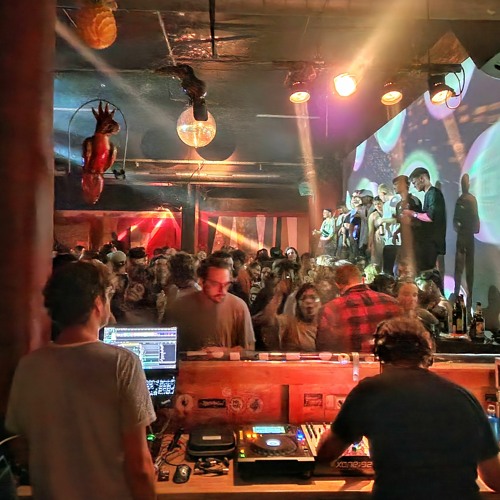 Wild Hearts Bouncing [Schimpf Invites AfterParty 09.22 @Schlachthaus]
