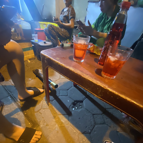 còn lại chút tình người
