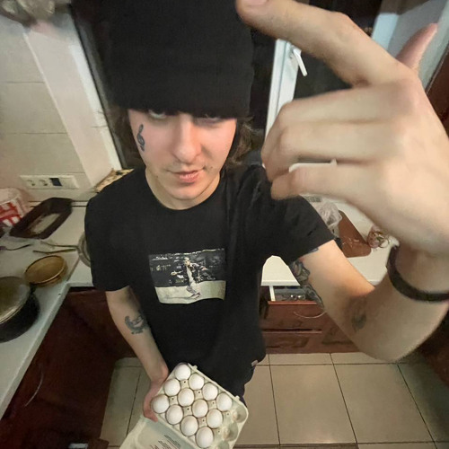 PAU PAU