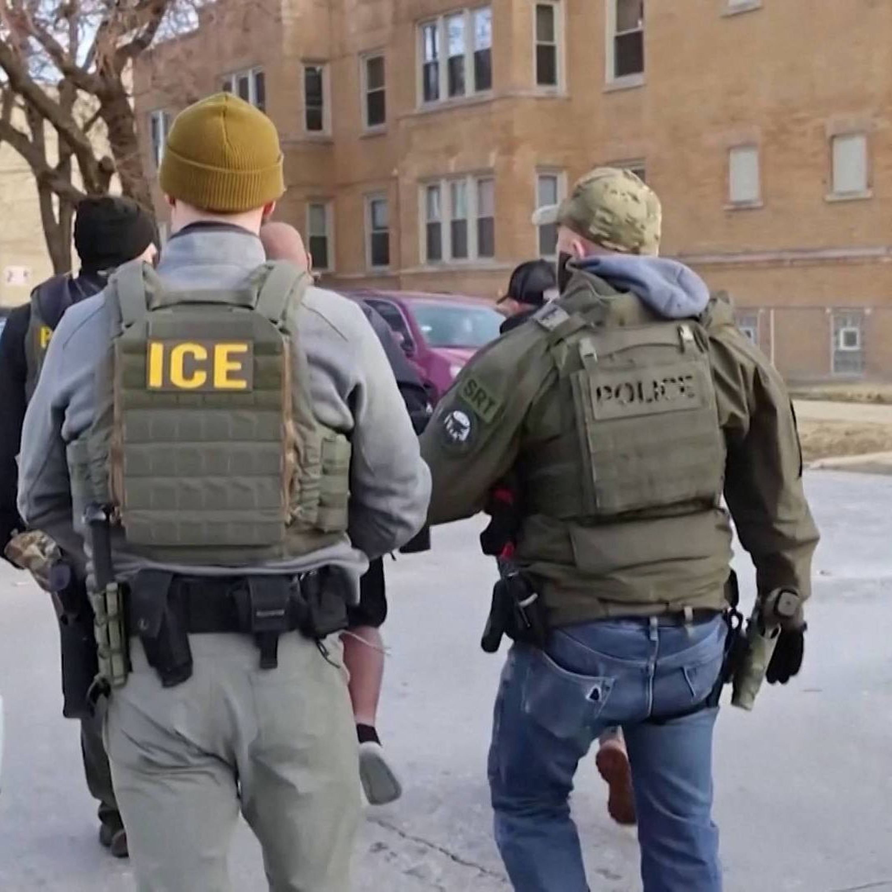 Conoce tus derechos: voces desde la trinchera de las comunidades inmigrantes de Estados Unidos episode artwork