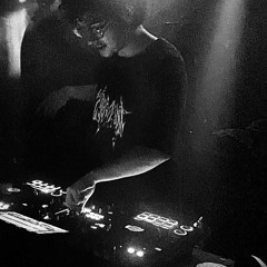 NUNØ - Viertel Vor Schranzig