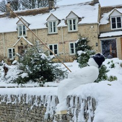 Mila Robert - Никой Не Може.mp3