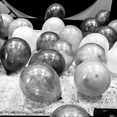 SOMEWHERE ONLY WE KNOW ( interpretation )