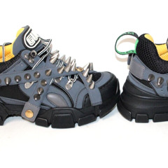 empty wedding @timezthree *3*