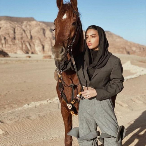 بلقيس - مسموح قلبي اذا بحبه كبر راسه 🤍