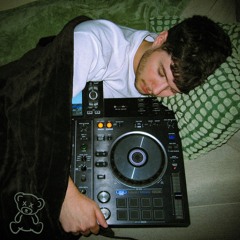 Rave Cave Radio #002