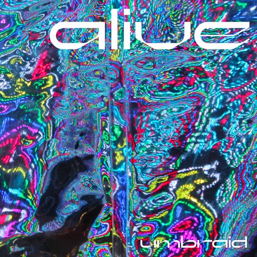 Premiere: umbraid - Alive