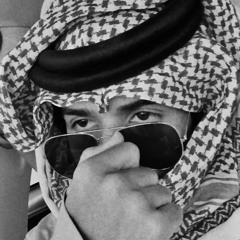 - بِملامحه يامر وينهييِك ):
