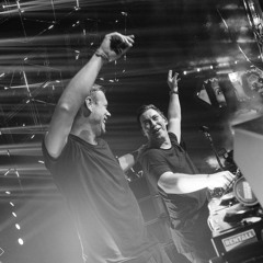 Hardwell & Armin van Buuren vs The Chainsmokers - Follow The Light vs Dont Let Me Down (DJK17 Mash)