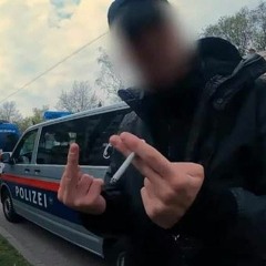 Related tracks: INCO - Pánikrohamok Remix (prod. Iggits)