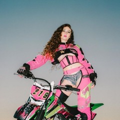 the 212 Femininomenon remix by Pina Vanucci
