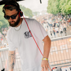 shot by stanley @ Rave The Planet 2025 - Paradise Worldwide Float