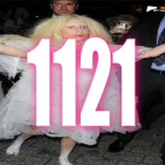 1121