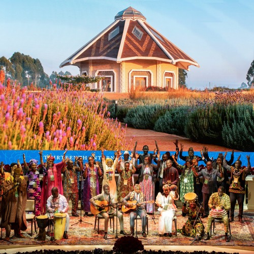 سیزدهمین کانونشن بین‌المللی: مشورت‌ها الهام‌بخش امید تازه‌ای برای آینده بشریت