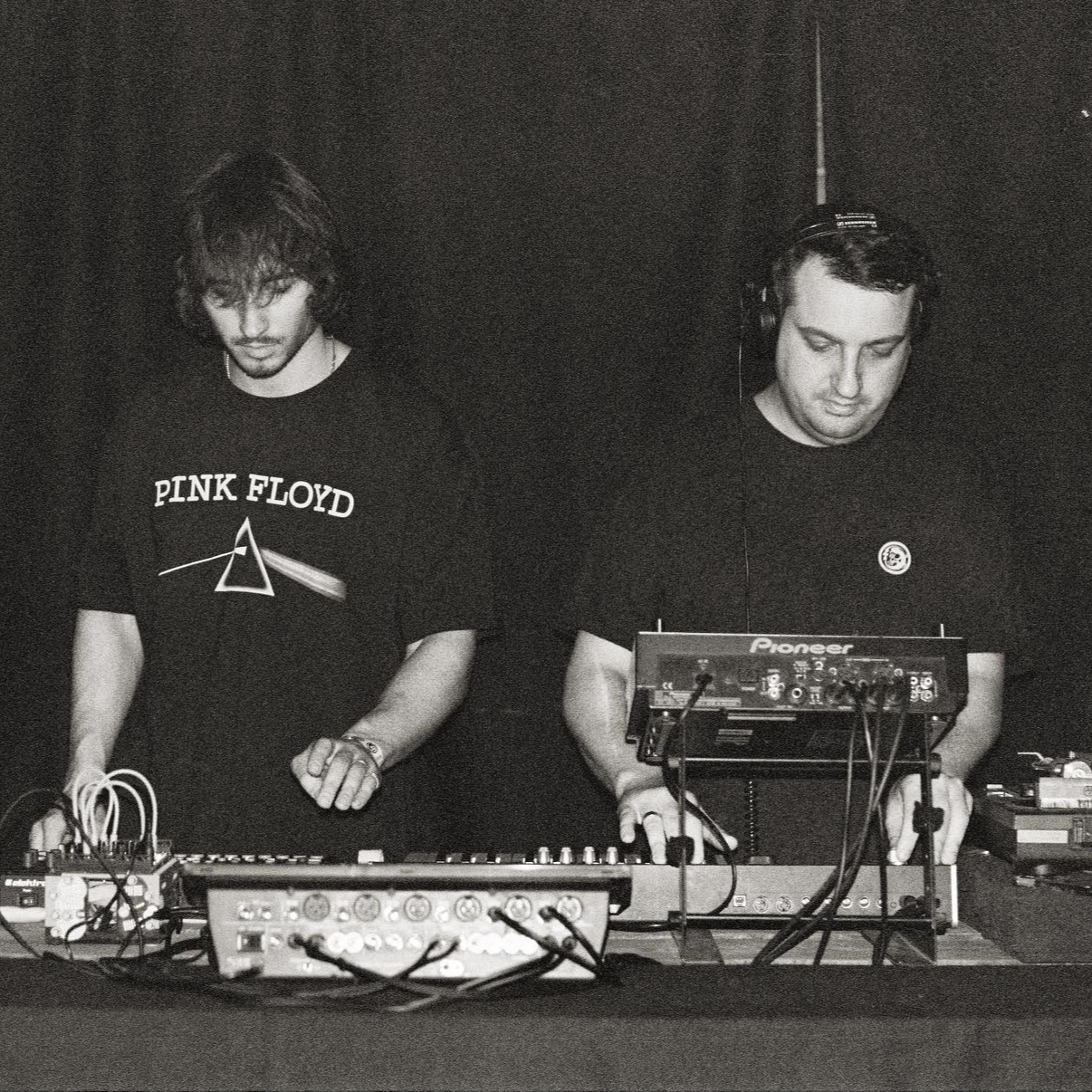 Komponente & Kurilo - Beautiful Baby episode artwork