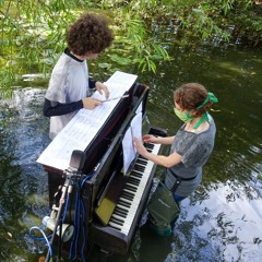 boddi - for drowned piano, four hands