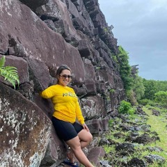 𝐖𝐎𝐌𝐀𝐍 - 𝐉𝐔𝐑𝐎𝐍𝐒 𝐗 𝐑𝐔𝐃𝐄𝐁𝐎𝐘