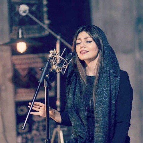 Parandeye Mohajer پرنده مهاجر با صدای زن (مینو رام)