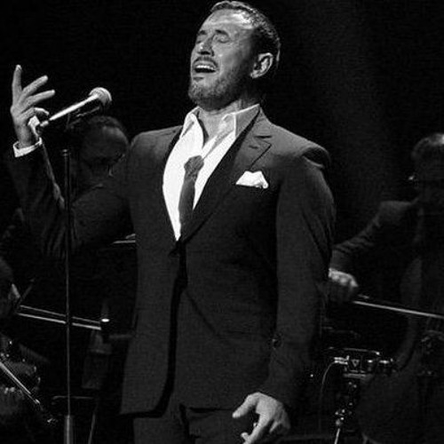 كاظم الساهر - بَادٍ هواكَ صبرتَ أم لم تَصبِرا