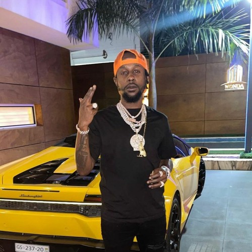 Popcaan Stunts In Rolls-Royce And Icy Jewelry In “Money Speaks