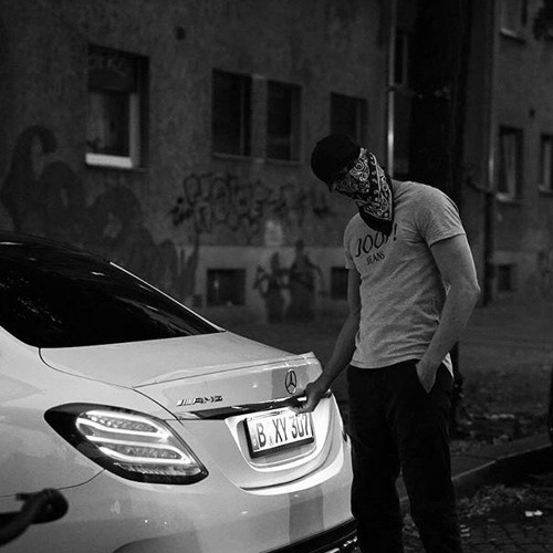 Ak Ausserkontrolle Feat jason - Ruf Die Cops