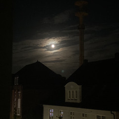 Paolo Ferrara & Lorenzo Raganzini - Aerials (TR4D!K Edit)