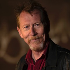 Best-selling crime author Chris Hammer ahead of Echuca and Shepparton visits