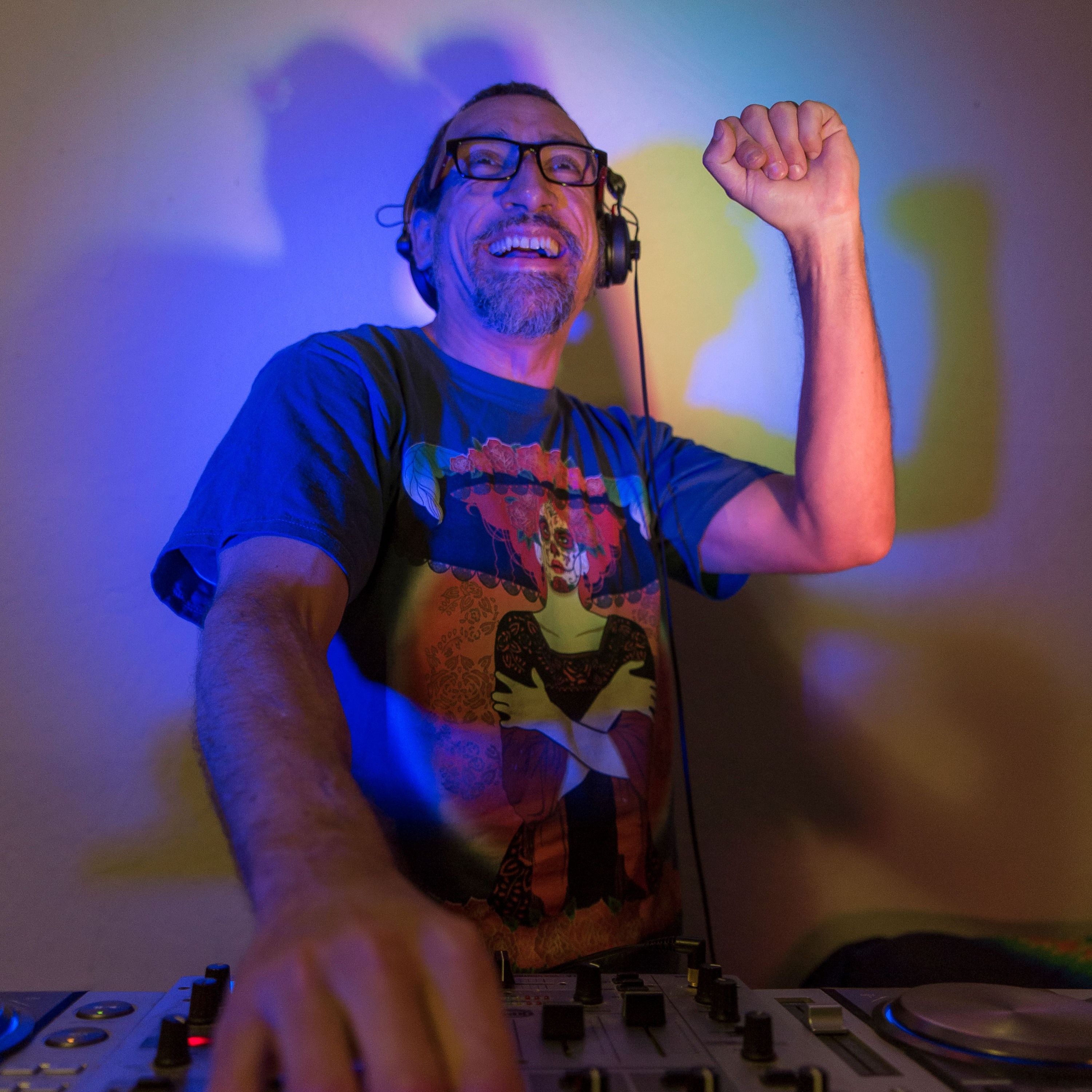 Monday Madness House Radio 394 Set It Out vs Ultrafunk Set episode artwork