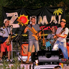 01 Vaqui Lou Poulit Mes De Mai