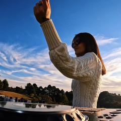 Carol Seubert @ Afro House Sunset Mix | Campos do Jordão, Brazil | 2024.