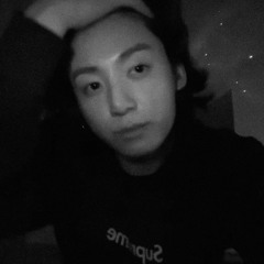 230304 Jungkook 정국 Singing Boyfriend by Justin Bieber on Weverse Live Karaoke