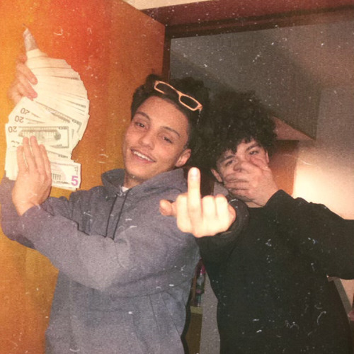(Prod. JpBeatz)RaeBandz FT Vohndo - No Trust