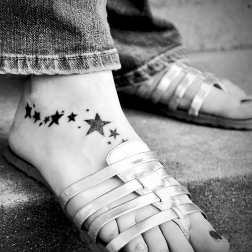 Best Foot Forward (2024)