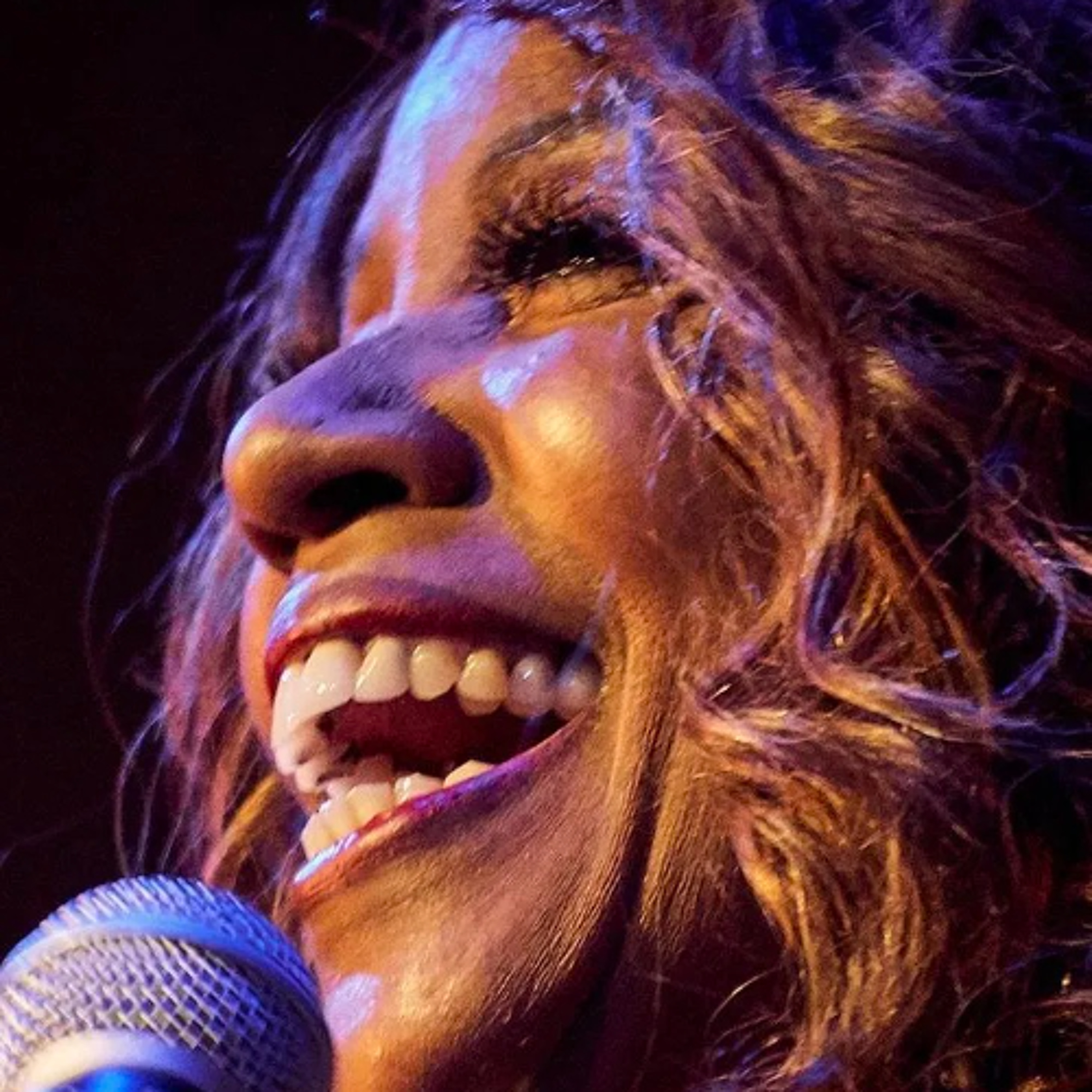 Gloria Gaynor: I Will Survive