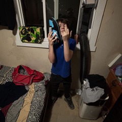 (EsterG x KP x savv4x) jump out gng